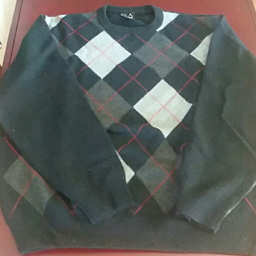 New Jos. A. Bank Lambs Wool Sweater.